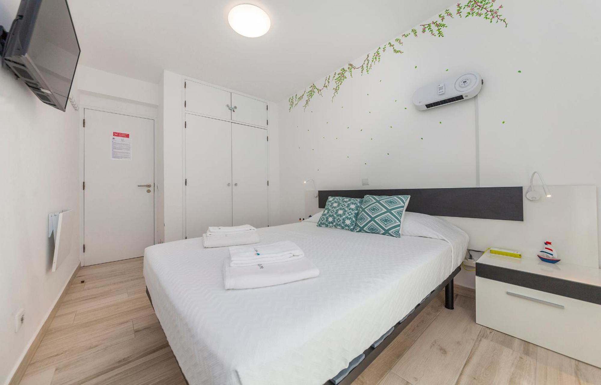 M - Martin & Tomas Guesthouse Lagos Extérieur photo